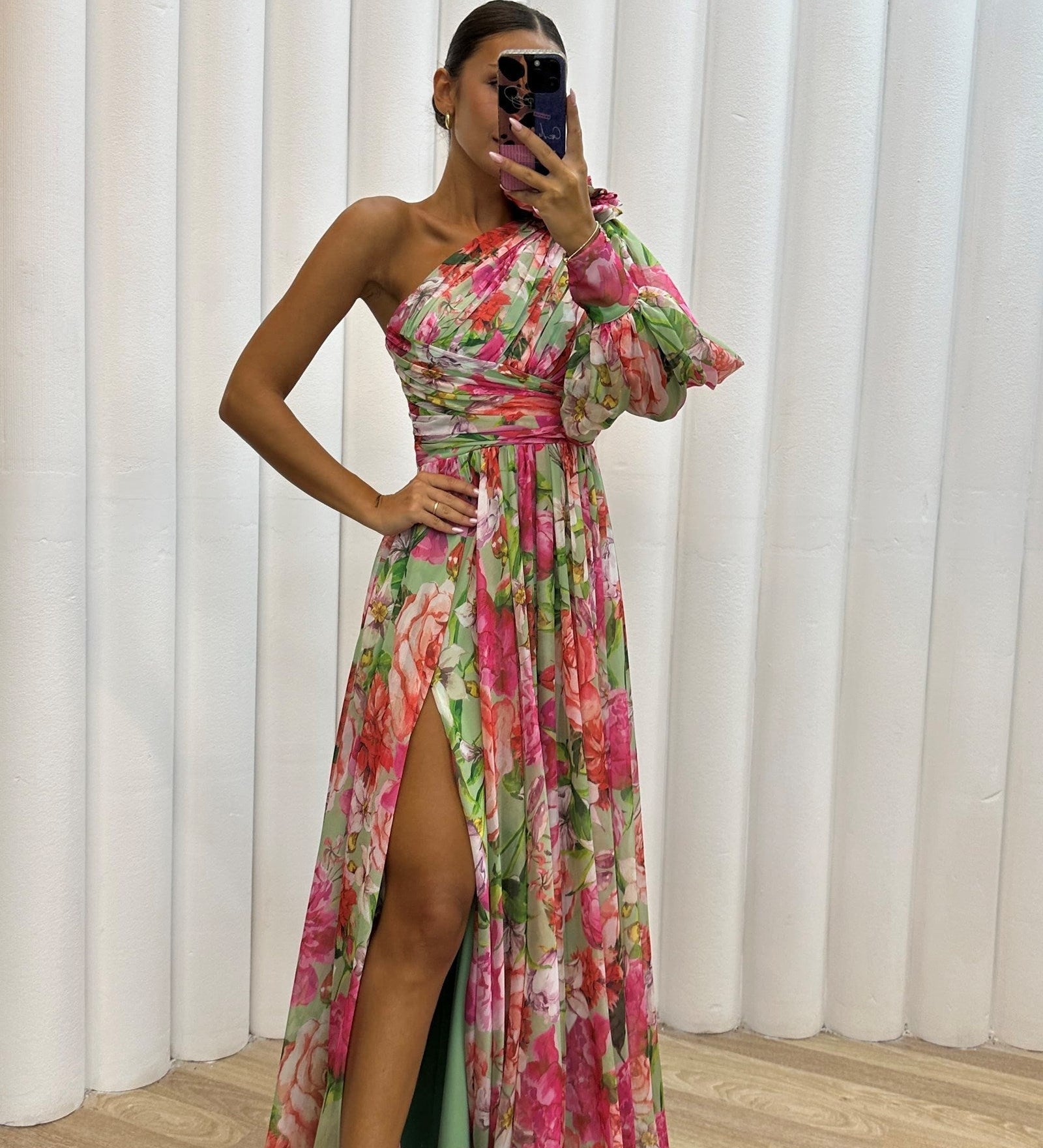 Inès - Robe Fluide Élégante