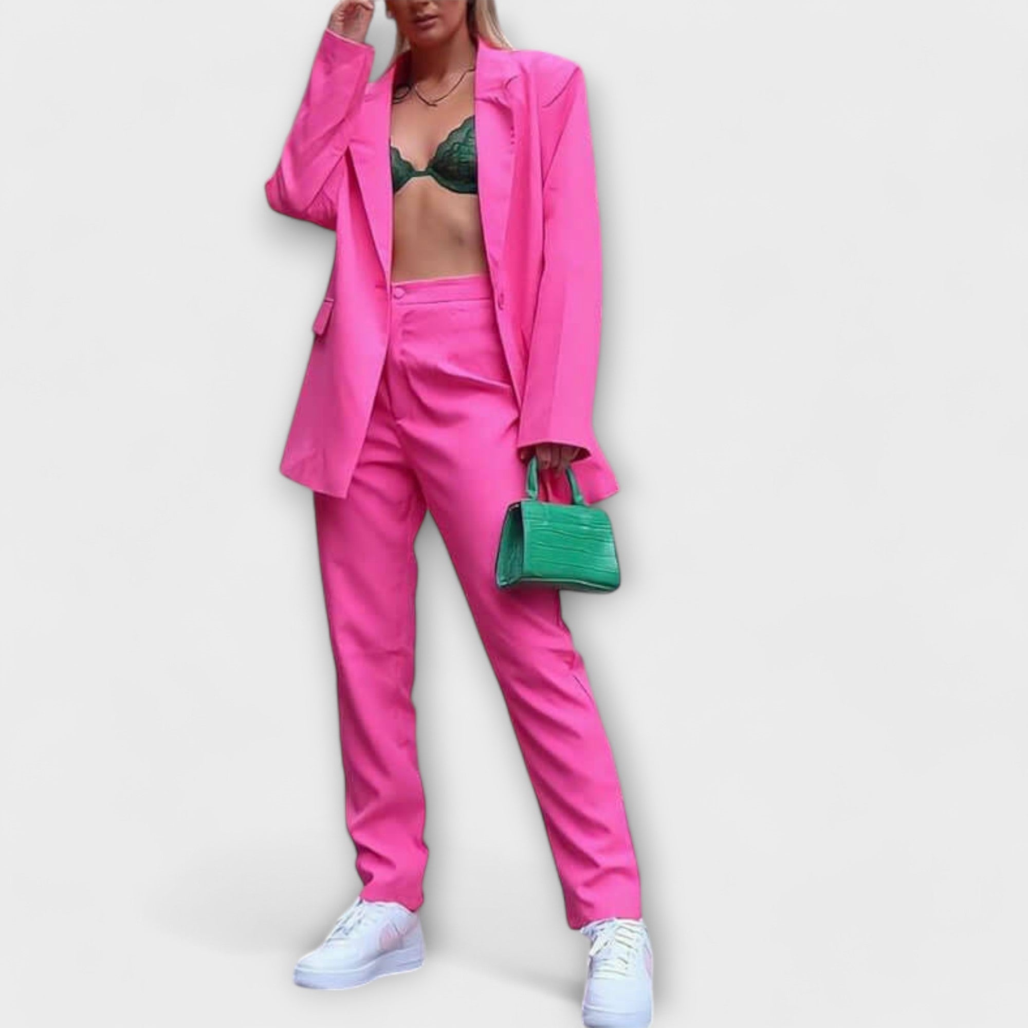 Clara - Costume Chic Structuré